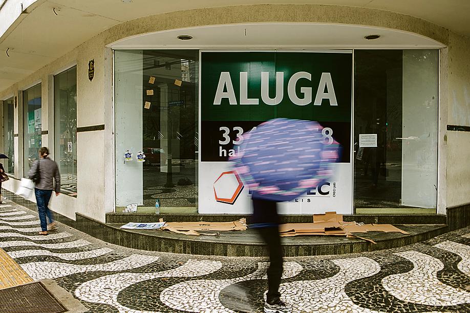 Menos da metade das empresas abertas em 2009 ainda funcionavam em 2013. | Marcelo Andrade/Gazeta do Povo