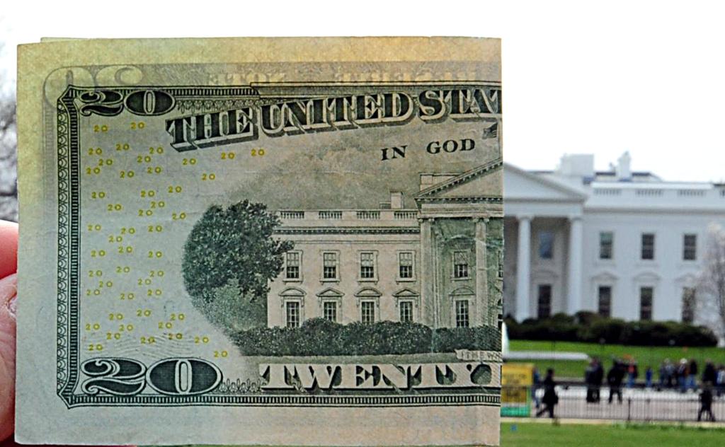 Preocupação com o atual cenário econômico mundial fez os Estados Unidos darem um passo atrás da decisão de reajustar os juros. | KB/rix/sa/fsp/rc/KAREN BLEIER