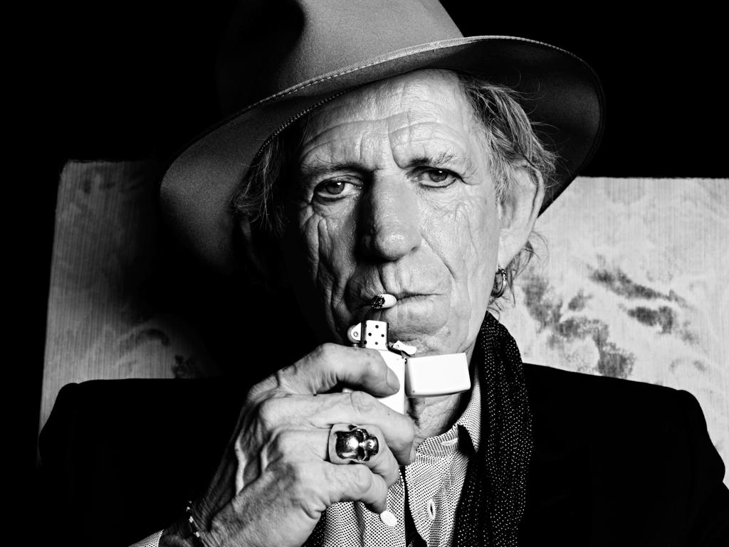 Gênio esbanjador e sobrevivente de todos os excessos, Keith Richards, 71, apresenta “Crosseyed Heart” | Hedi Slimane