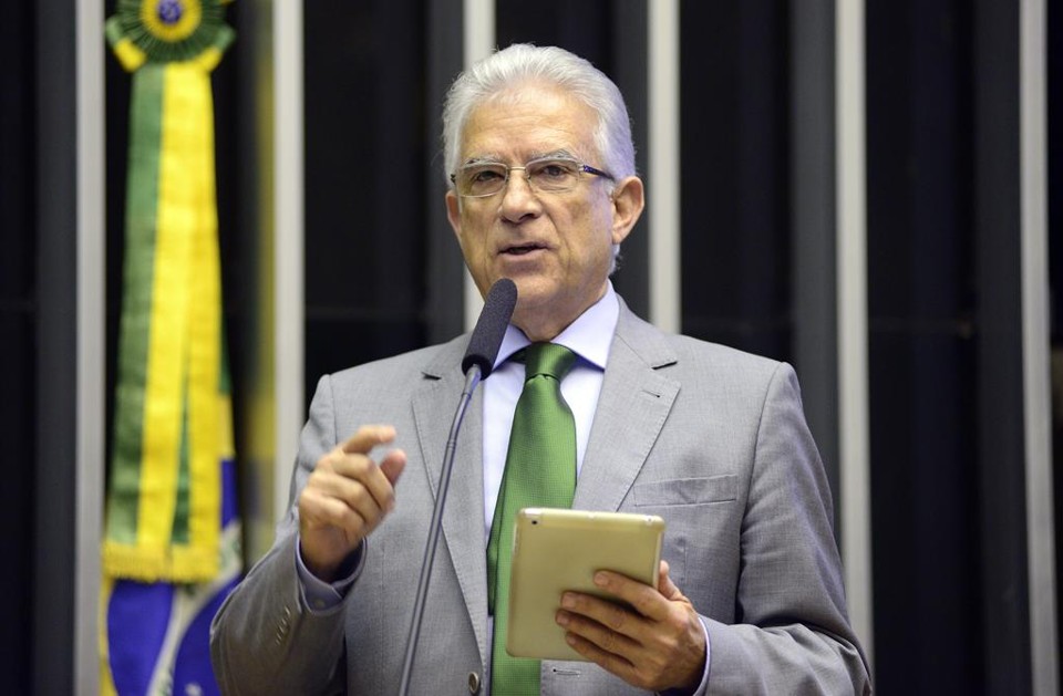 Deputados do PSDB, DEM, Solidariedade, além do deputado Rubens Bueno (PPS-PR), lotaram a primeira fila do plenário do tribunal. | Gustavo Lima/Câmara dos Deputados