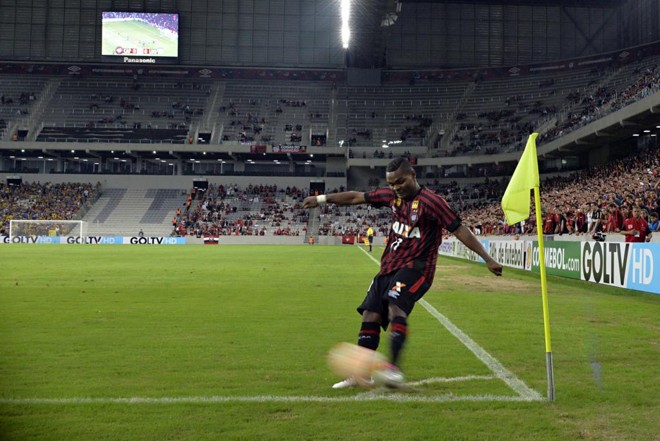 Nikão agradou o treinador e pode começar como titular neste sábado, contra o Fluminense. | Albari Rosa/Gazeta do Povo