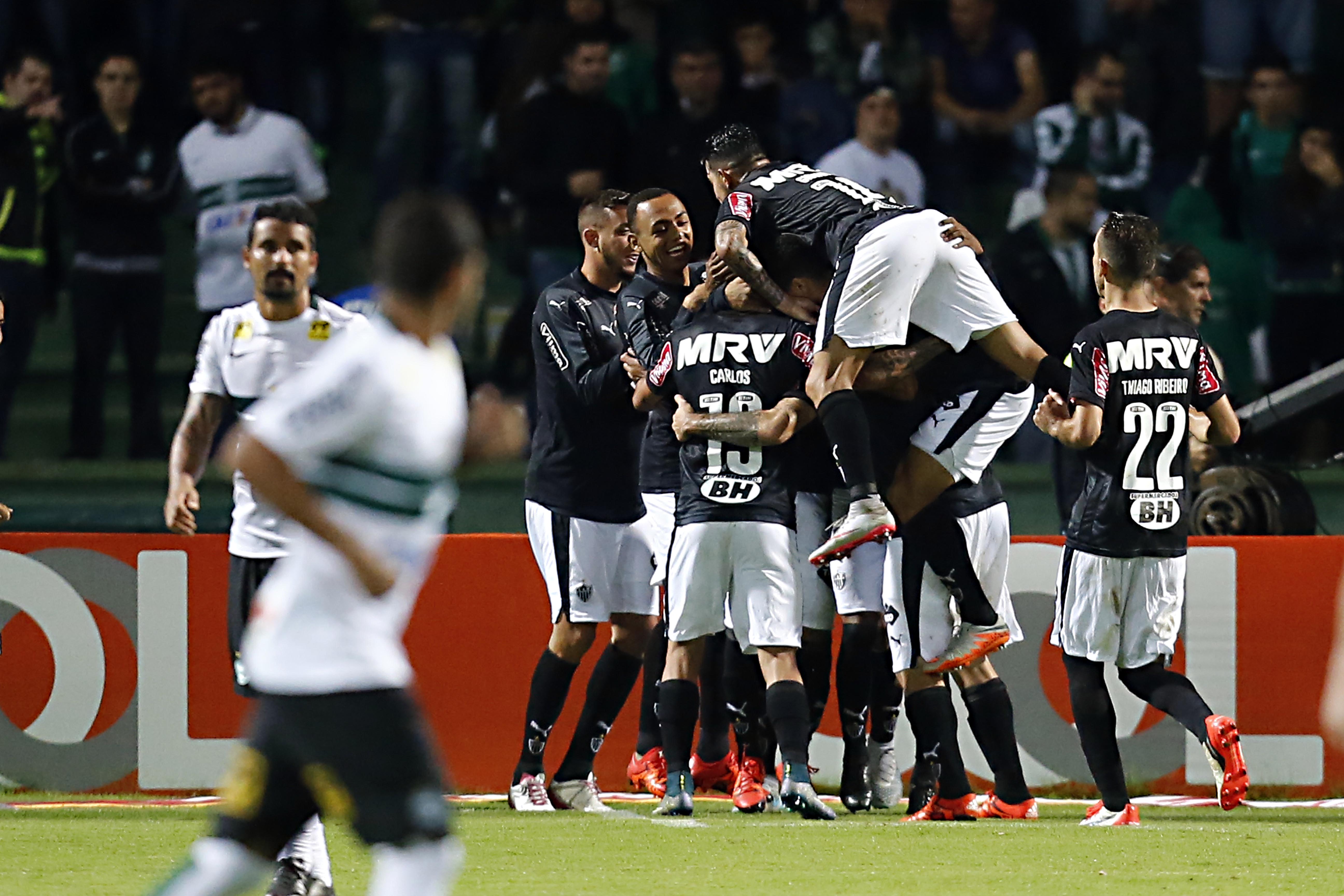 Galo atropelou o Coxa com um 3 a 0 no Couto Pereira | Albari Rosa/Gazeta do Povo