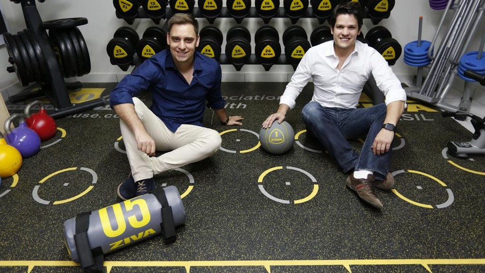 Ronaldo Ferreira e Bernardo Grein Cavalcanti começaram importando equipamentos e agora são os representantes da marca inglesa Ziva no Brasil. | Henry Milleo/Gazeta do Povo