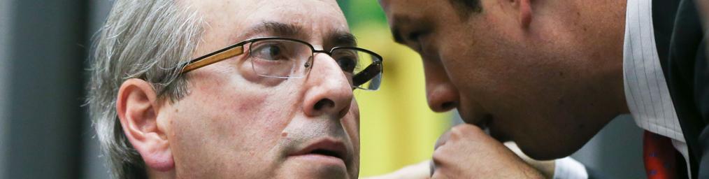 Eduardo Cunha conversa com correligionário na sessão da Câmara: pacto de silêncio. | LLula Marques/Agência PT