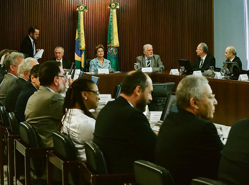 Em reunião, Dilma pediu aos ministros empenho para barrar a rejeição das contas no Congresso. | Lula Marques/Agência PT