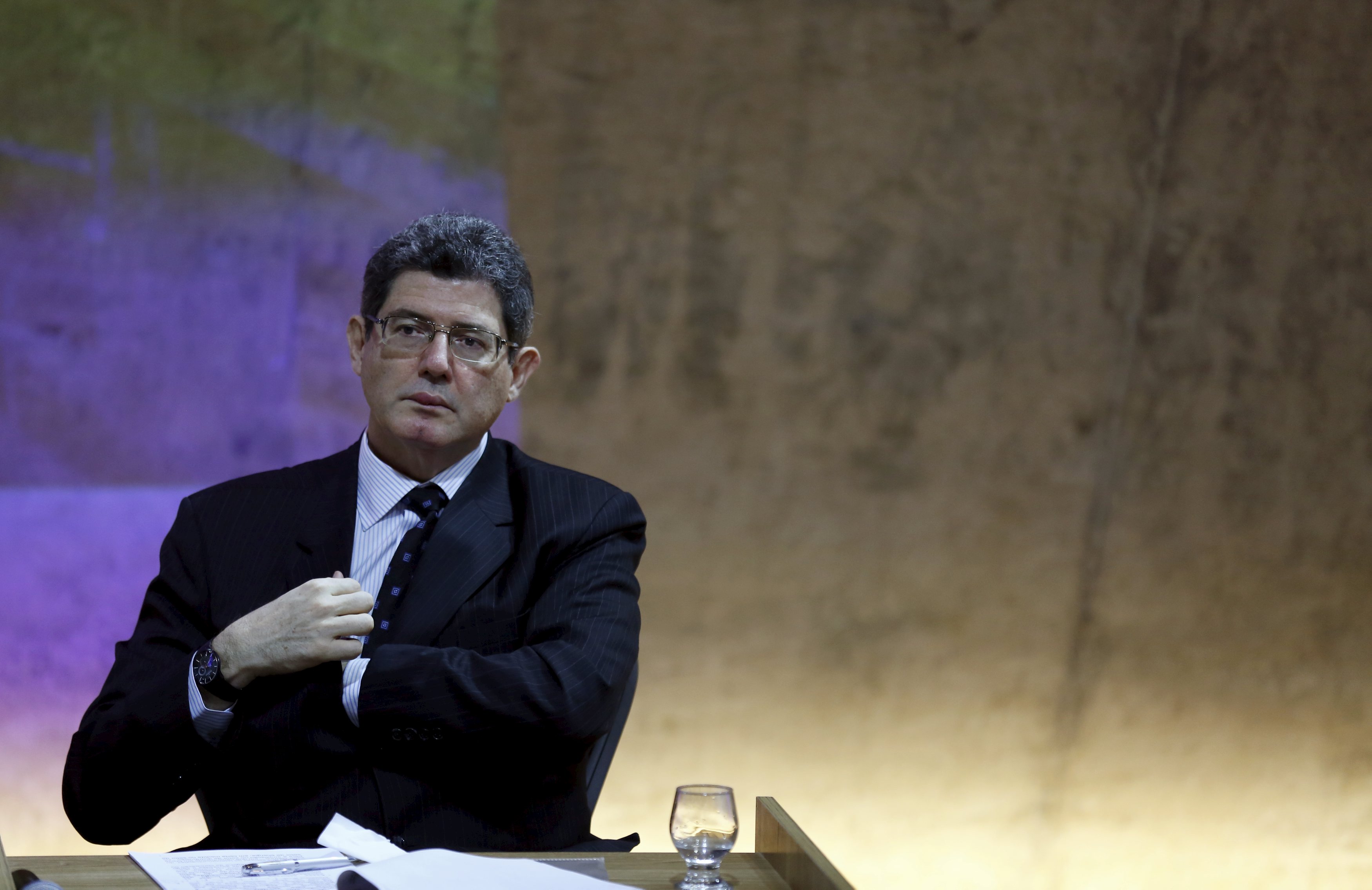 Joaquim Levy, ministro da Fazenda, trabalha nos bastidores para que os vetos da presidente Dilma sejam mantidos. | Pilar Olivares/Reuters