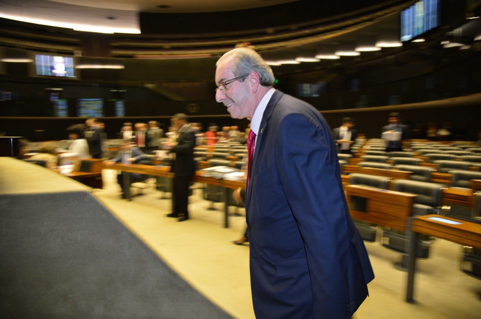 Após denúncias da Lava Jato, Eduardo Cunha começa a balançar no comando da Câmara Federal. | Fábio Rodrigues Pozzebom/Agência Brasil