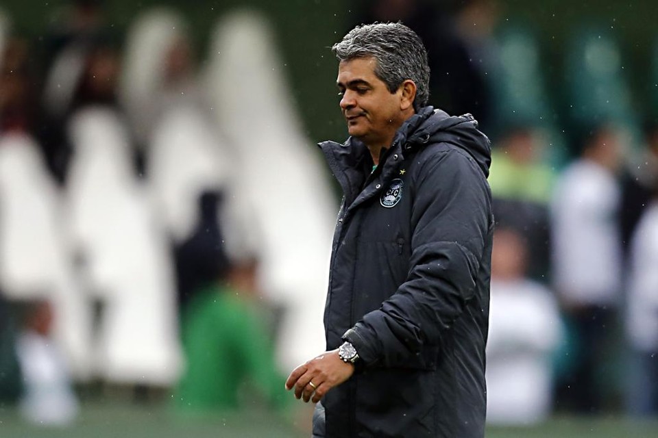Ney Franco admite que não tem mais como criar expectativav para a torcida do Coxa. | Albari Rosa/Gazeta do Povo