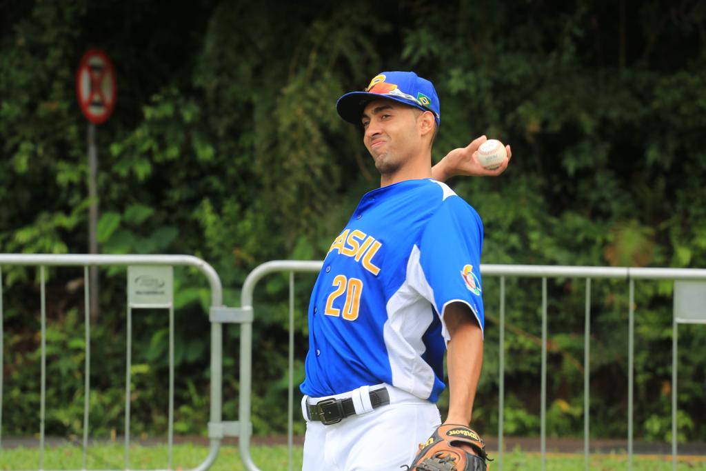 Leonardo Reginnato, de 25 anos, espera ter chance no time principal do Tampa Bay Rays na próxima temporada. | Ivonaldo Alexandre/Gazeta do Povo