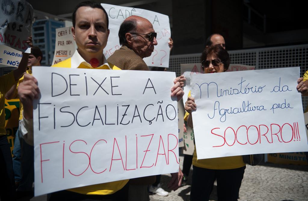 Mínimo de 30% dos fiscais devem continuar trabalhando, determinou STJ. | Marcelo Camargo/ Agência Brasil - Fotos públicas