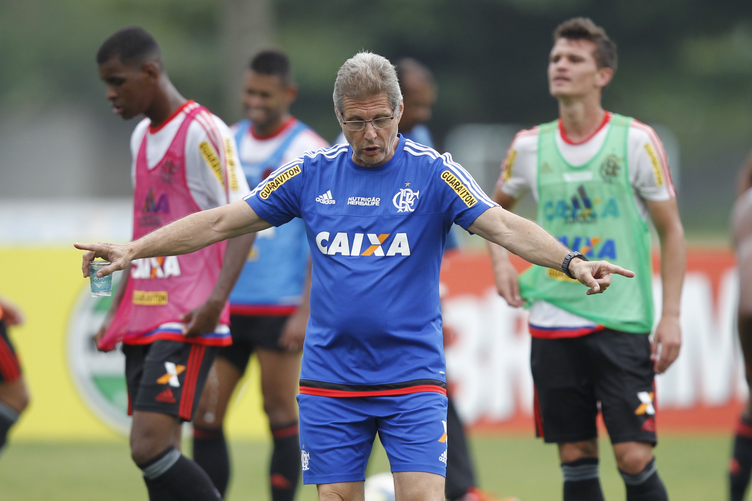 Festa de jogadores foi falta de comprometimento na opinião do técnico do Flamengo, Oswaldo de Oliveira. | Gilvan de Souza / Flamengo