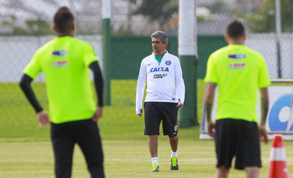Ney Franco: pressão no Coritiba | Daniel Castellano/Gazeta do Povo