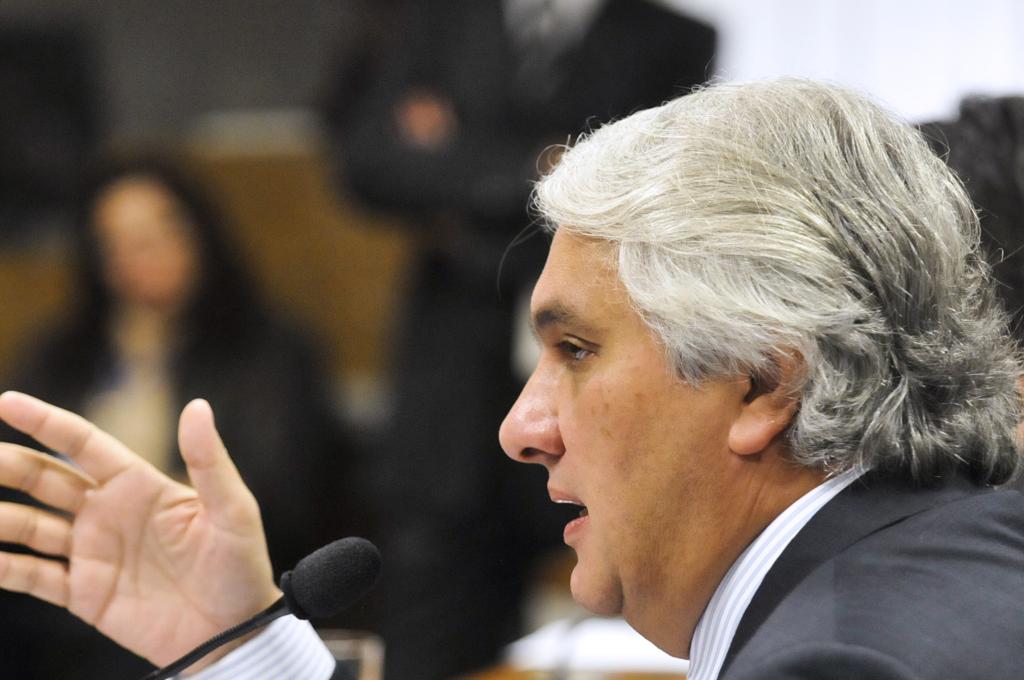 Para Delcídio, a citação de seu nome na delação é “uma coisa curiosa” e que “não tem lógica” porque ele estaria negociando com o PMDB, um partido de um concorrente seu nas eleições no Mato Grosso do Sul. | GERALDO MAGELA/GERALDO MAGELA