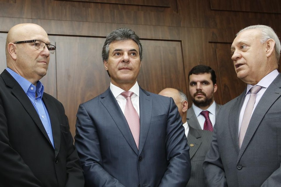 Richa com Romanelli e Traiano: Alep diz que somente as contas de 2012 foram enviadas à Casa. | Henry Milleo/Gazeta do Povo