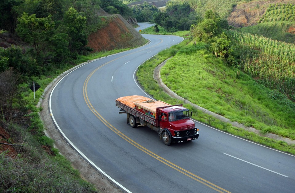 Governo vai duplicar rodovias que pretende pedagiar em 2016 | ALBARI ROSA / ARQUIVO GAZETA DO POVO