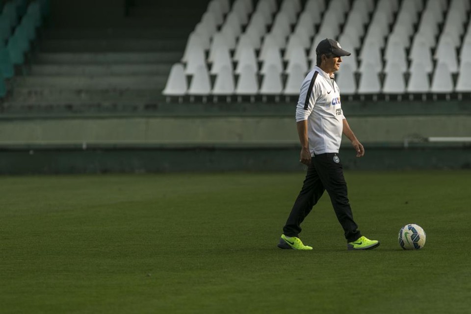 Ney Franco: nove rodadas para tirar o Coxa da degola. | Marcelo Andrade/Gazeta do Povo