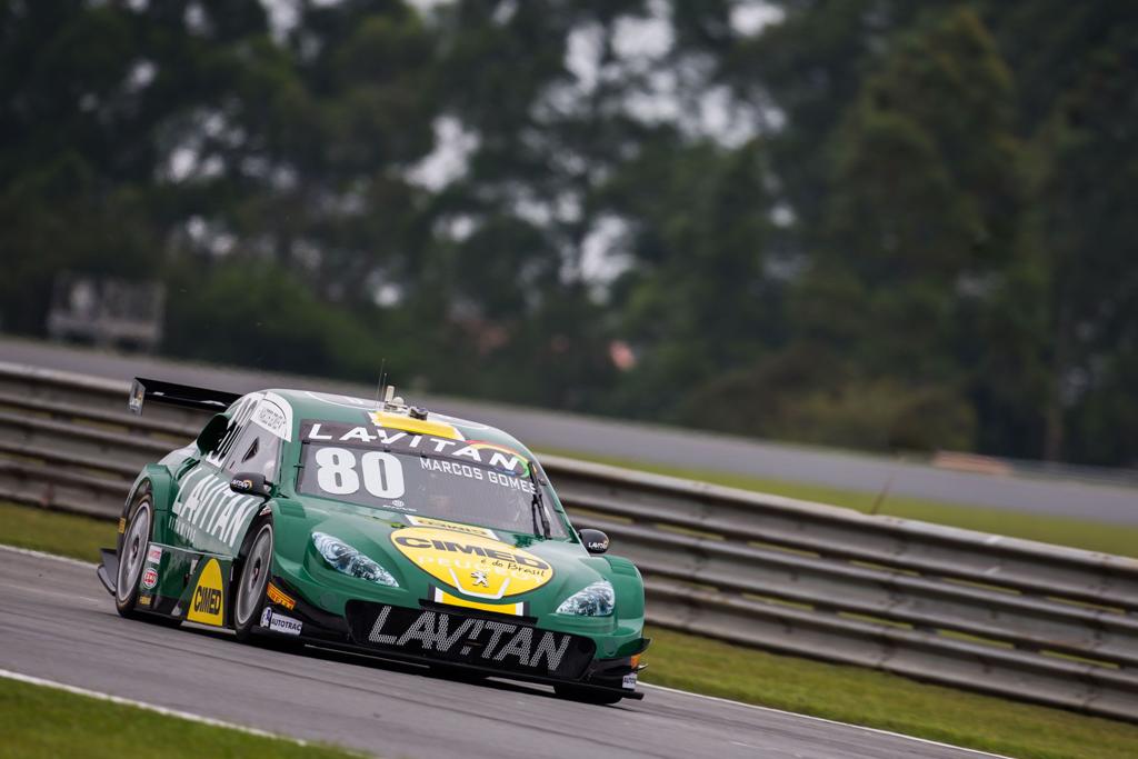 Marcos Gomes chegou em quarto lugar na segunda corrida, o suficiente para ampliar sua vantagem no campeonato | Rafael_Gagliano/Divulgação