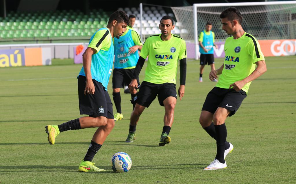 Coritiba treinou no Couto Pereira na véspera do jogo com o Figueirense. | Ivonaldo Alexandre/Gazeta do Povo