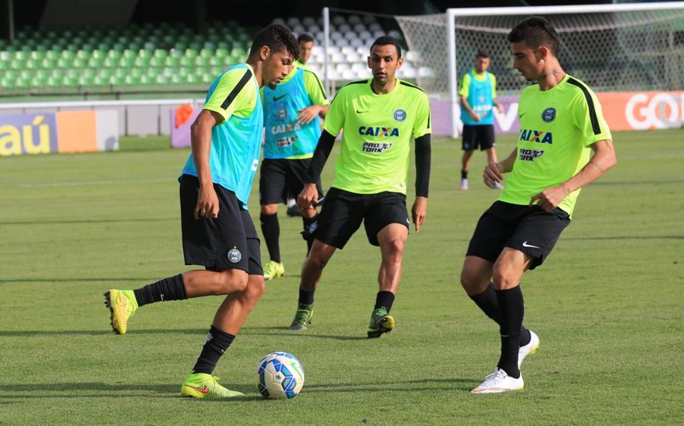 Coritiba treinou no Couto Pereira na véspera do jogo com o Figueirense. | Ivonaldo Alexandre/Gazeta do Povo