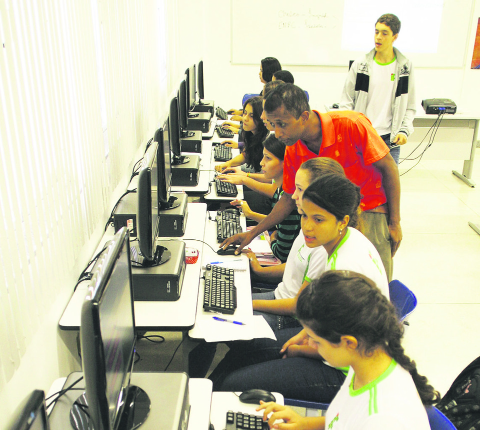 Polo da UAB no Espírito Santo: programa já graduou 78 mil estudantes em todo o Brasil desde 2006. | Luz Bitttar/Divulgação/Ifes