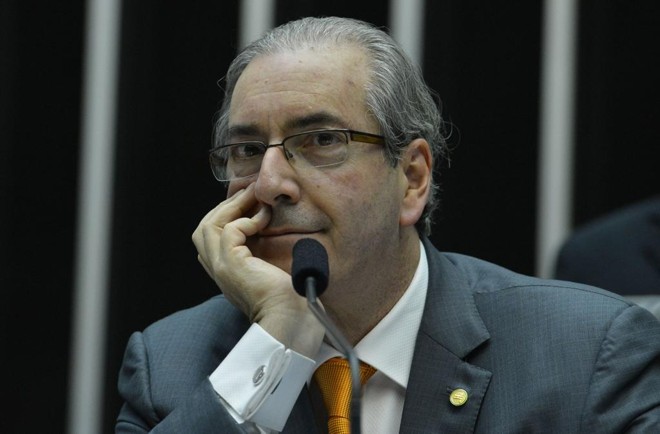O nome e a assinatura de Cunha aparecem em vários documentos internos do banco, o que, para a PGR, comprova ser ele o verdadeiro beneficiário dos recursos. | Valter Campanato/Agência Brasil