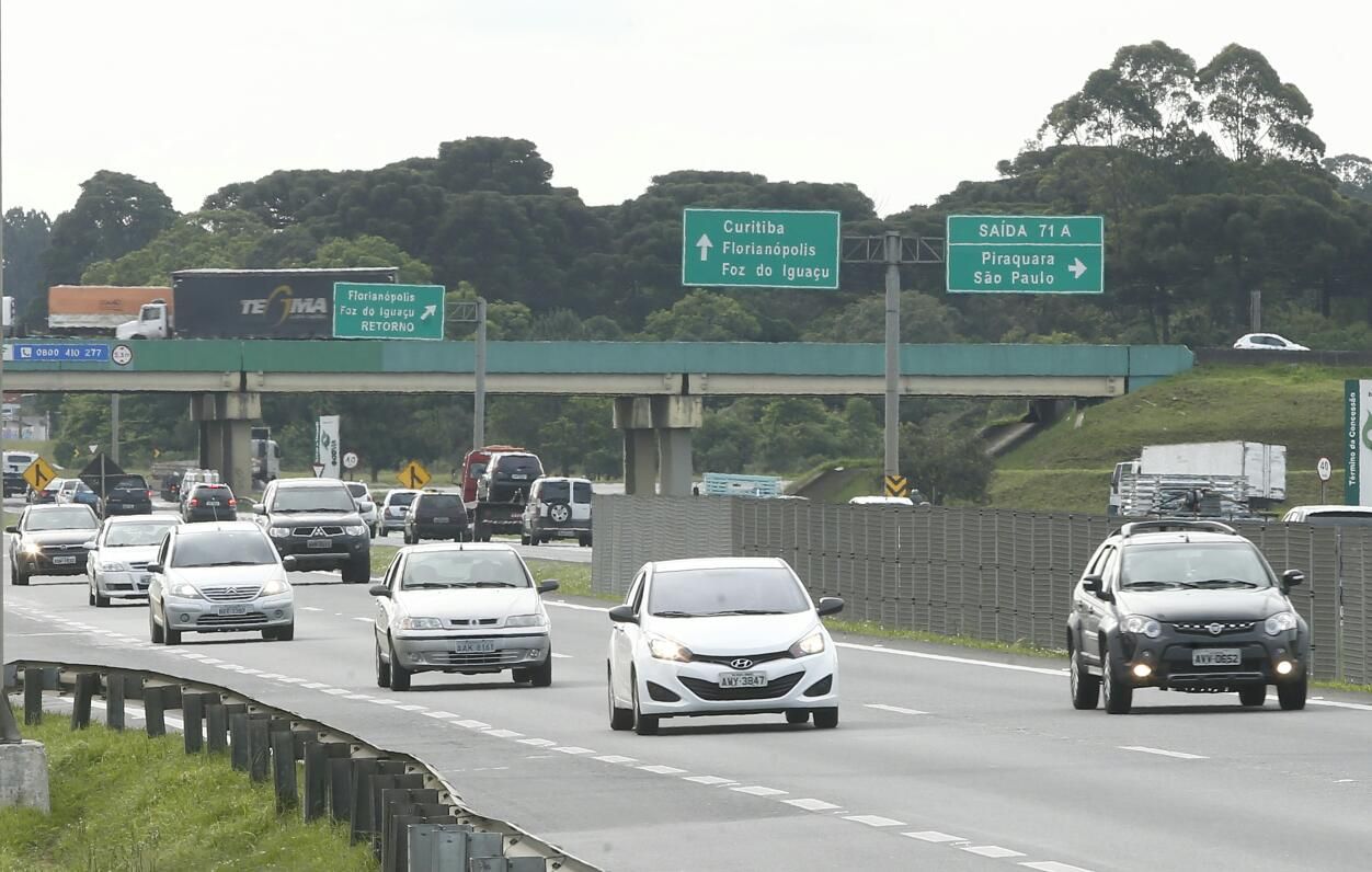 Fluxo de veículos na BR-277 | Hugo Harada/Gazeta do Povo