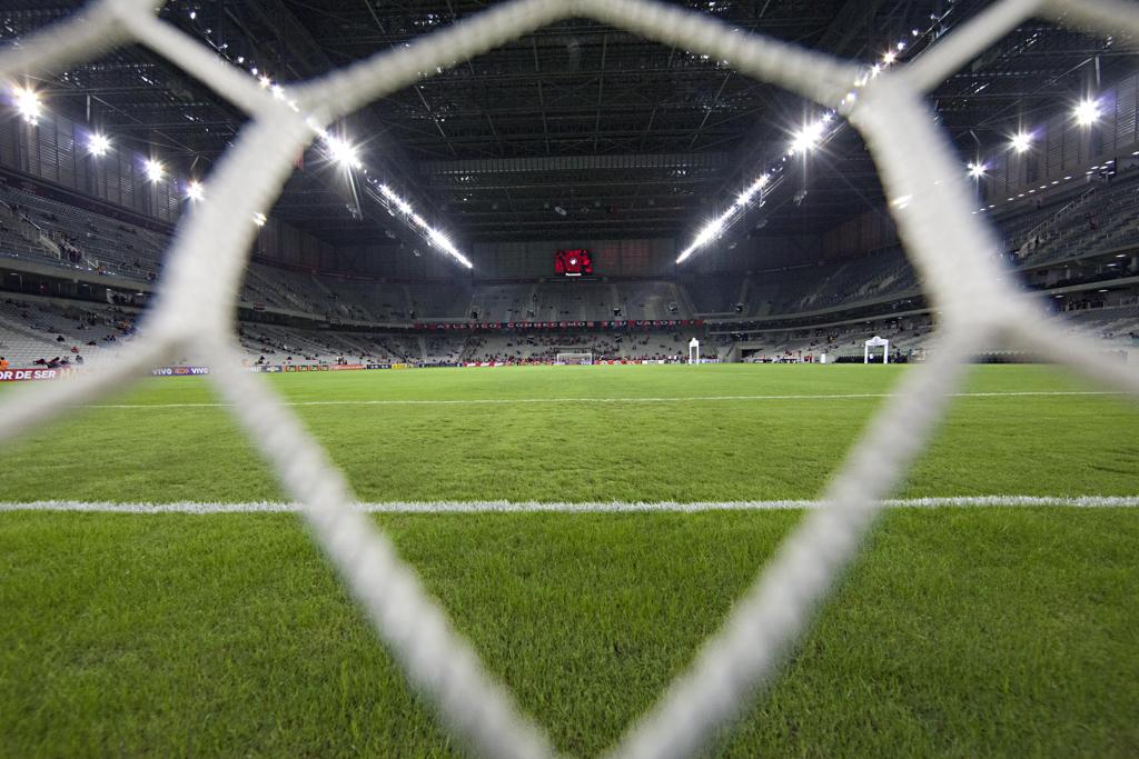 Gonverno do estado notificou nesta quinta-feira (15) a prefeitura de Curitiba para saber se o município aceita atualizar o custo final da reforma da Arena Baixada para a Copa do Mundo. | Albari Rosa/Gazeta do Povo