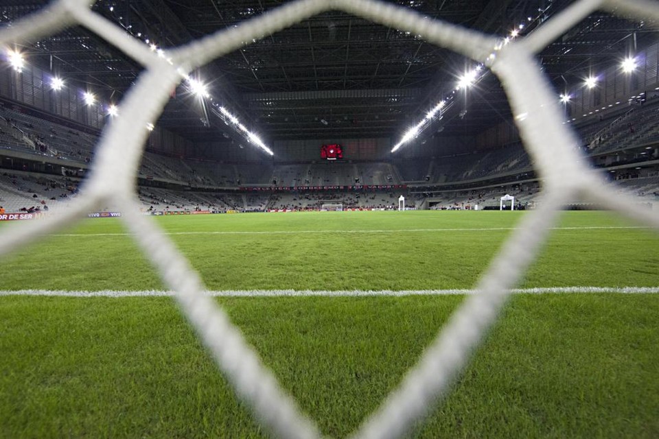 Gonverno do estado notificou  nesta quinta-feira (15) a prefeitura de Curitiba para saber se o município aceita atualizar o custo final da reforma da Arena Baixada para a Copa do Mundo. | Albari Rosa/Gazeta do Povo