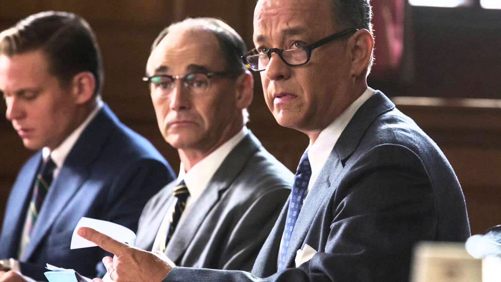 Tom Hanks em cena de “Ponte dos Espiões”, de Steven Spielberg. | Divulgação