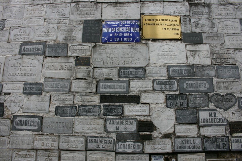 Ex-votos ratificam Maria Bueno como intercessora dos curitibanos | Clarissa Grassi/Arquivo pessoal