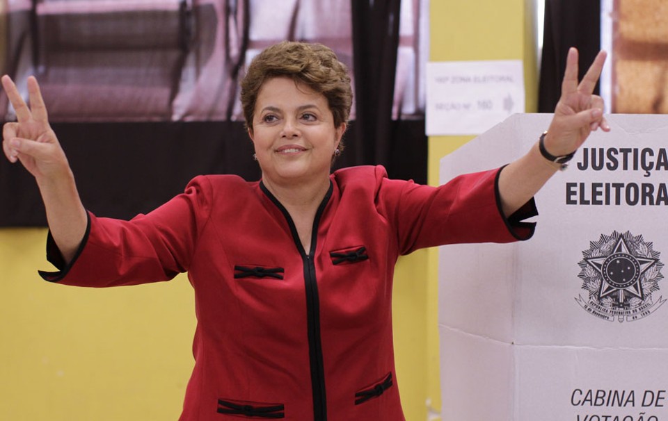 O pedido de Mendes foi enviado em agosto argumentando que há vários indicativos de que a campanha e o PT foram financiados por recursos desviados da Petrobras | PR/