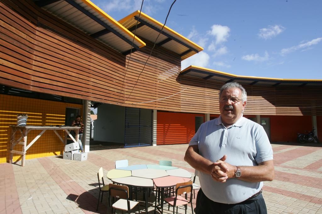 Belmiro Valverde na escola que fundou em Piraquara: empenho intelectual pelo desenvolvimento, | Daniel Castellano/Gazeta do Povo