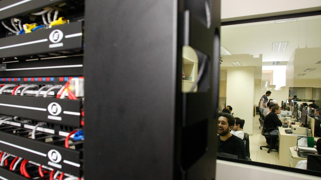 Profissionais da área de TI estão entre os mais procurados. | Daniel Castellano / 
Gazeta do Povo