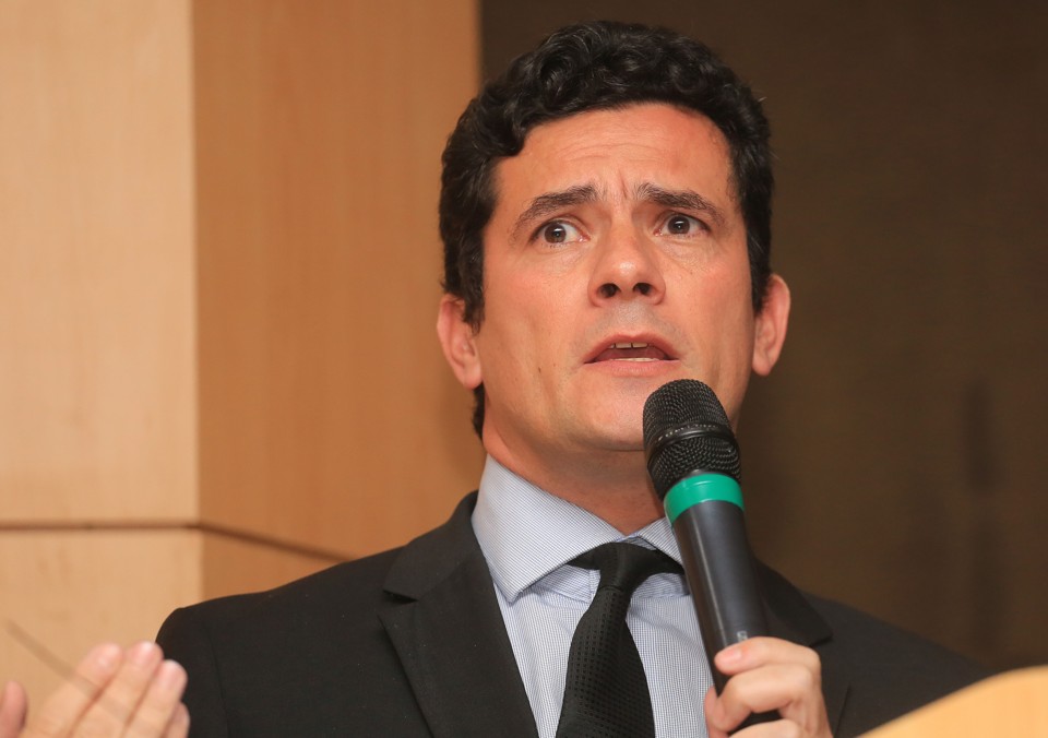 Com isso, o ministro repassa para o juiz Sergio Moro, responsável pela Operação Lava Jato no Paraná, a investigação de pessoas sem foro privilegiado que foram citadas pelo delator. | Pedro Serapio/Gazeta do Povo