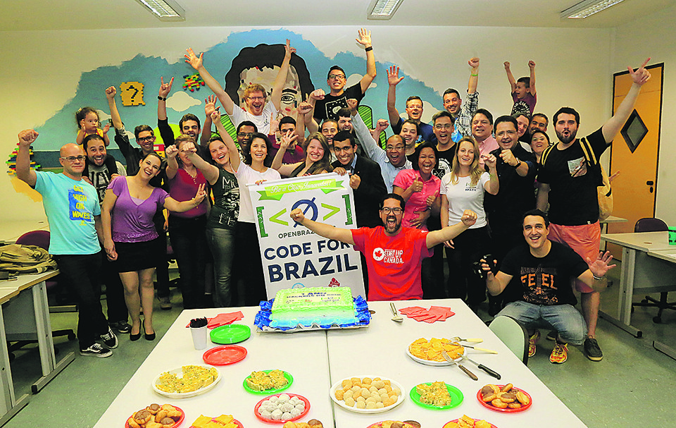 Grupo de voluntários doa conhecimento para criar soluções práticas para Curitiba. | Pedro Serapio/Gazeta do Povo