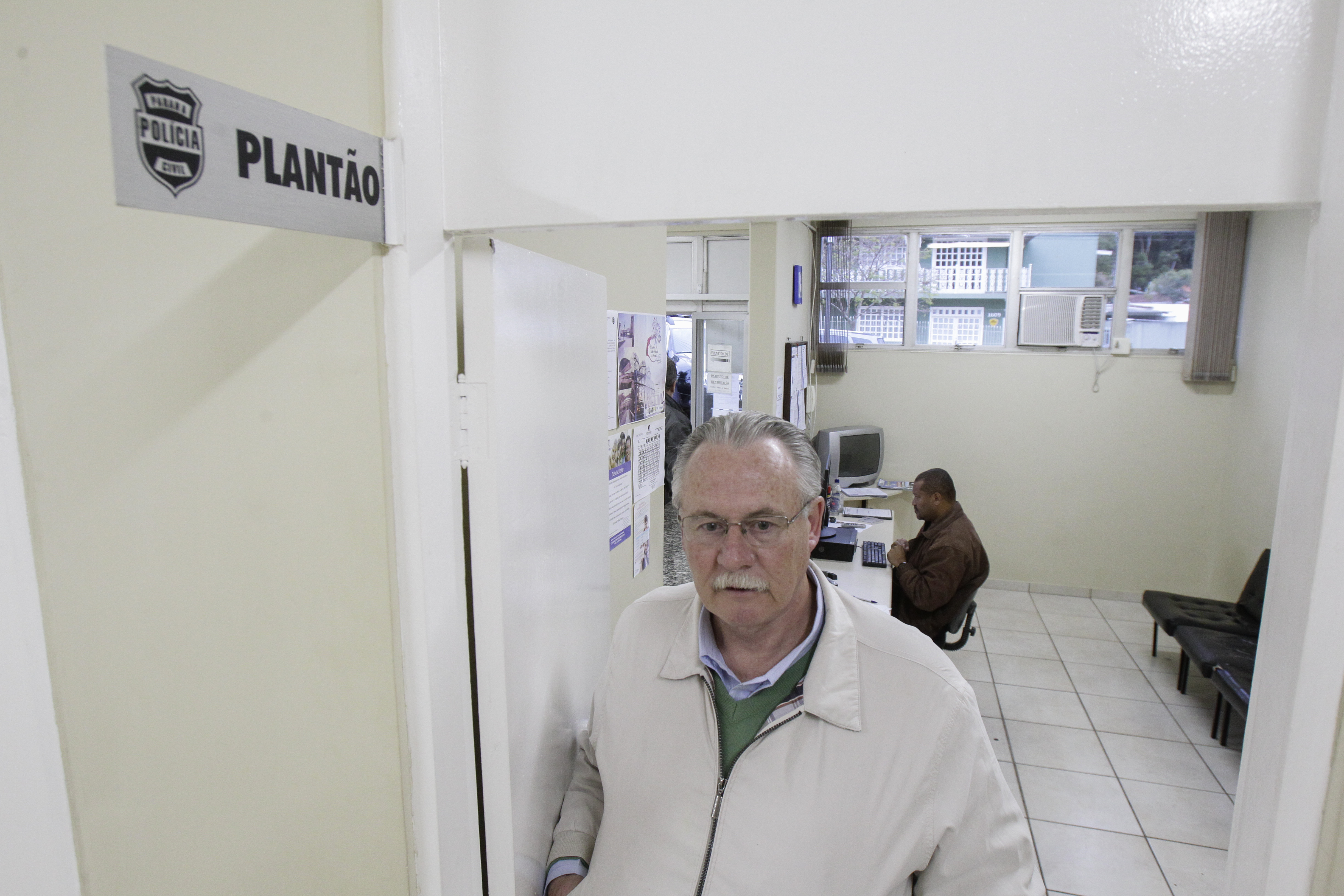 Com a expulsão do PMDB, Orlando Pessuti pode migrar para o PSDB do governador Beto Richa. | Daniel Castellano/Gazeta do Povo