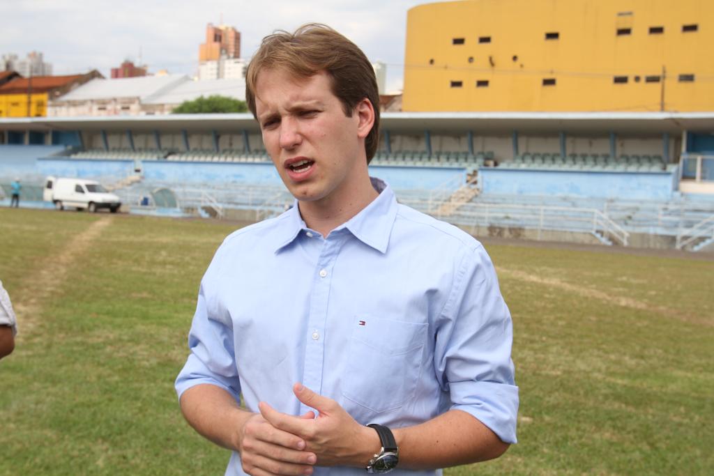 Felipe Prochet, presidente do Londrina, diz que clube não tem como viver pelas próprias pernas. | ROBERTO CUSTODIO / JORNAL DE LONDRINA