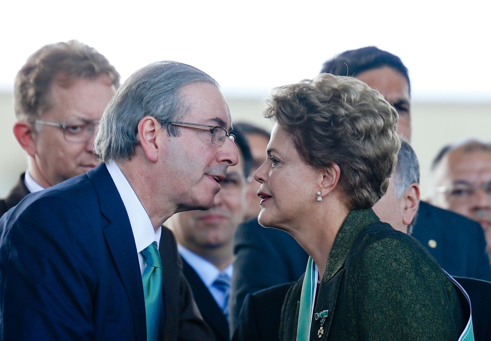 O presidente da Câmara disse que os dois processos de impeachment que começou a analisar são peças “mais substanciais” e não tomou uma decisão a respeito. | /Agência Brasil