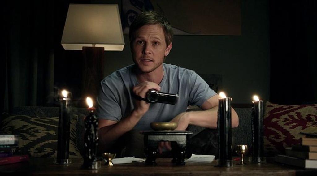 Longa de David Jung se perde em meio a uma abordagem pseudorrealista de documentário. | Divulgação