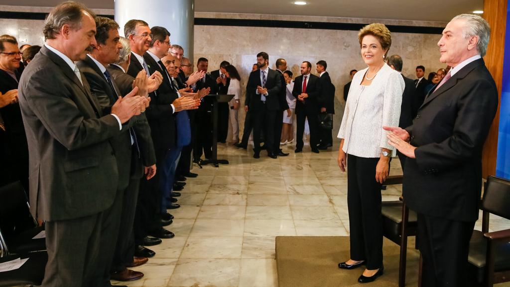 Dilma na solenidade de anúncio da reforma ministerial: tentativa de encerrar a crise política e de salvar o mandato. | Roberto Stuckert/Presidência da República