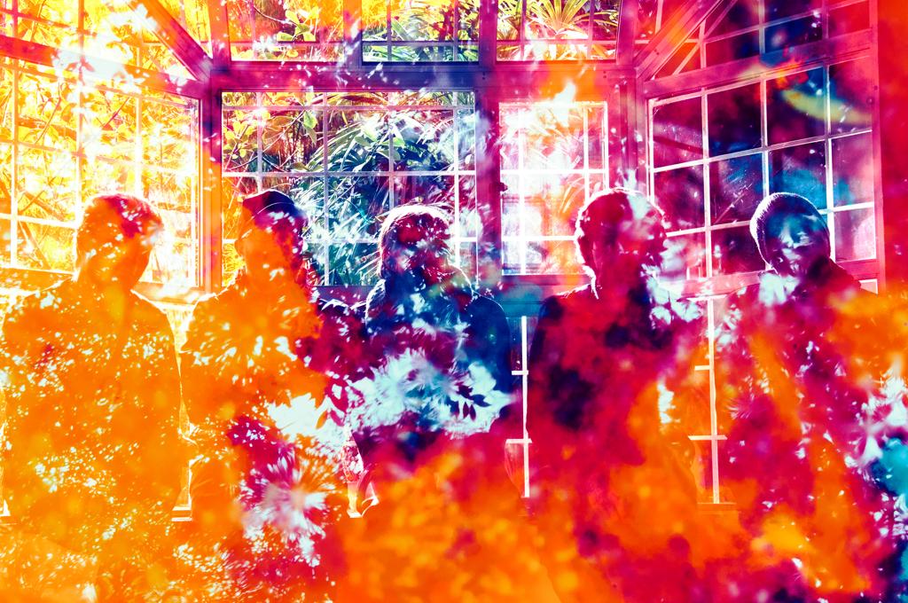 ruido/mm nas ruínas: banda é atração da véspera do feriado em Antonina. | Divulgação/