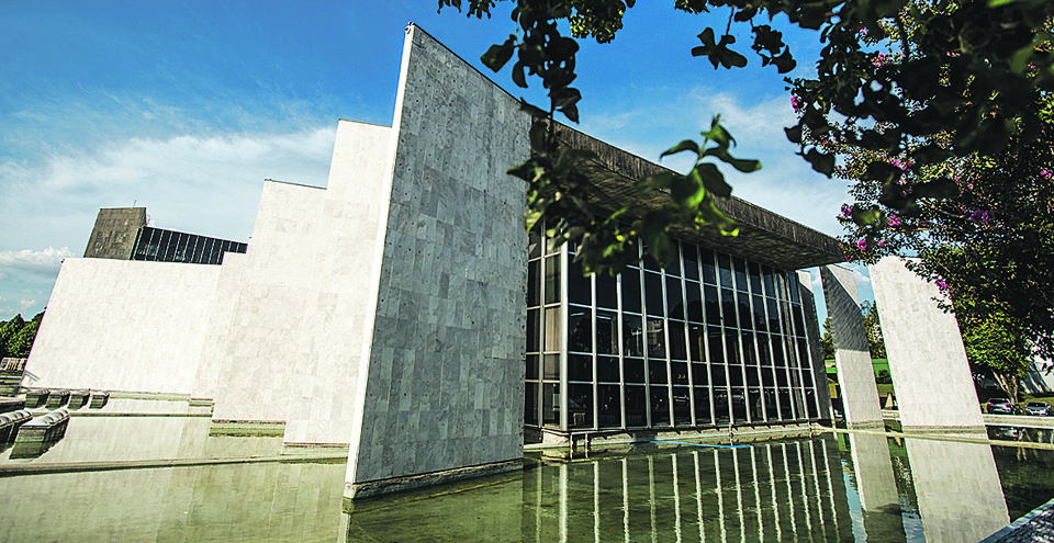 Tribunal de Contas tem quatro vagas com salários de R$ 28 mil. | Brunno Covello/Gazeta do Povo