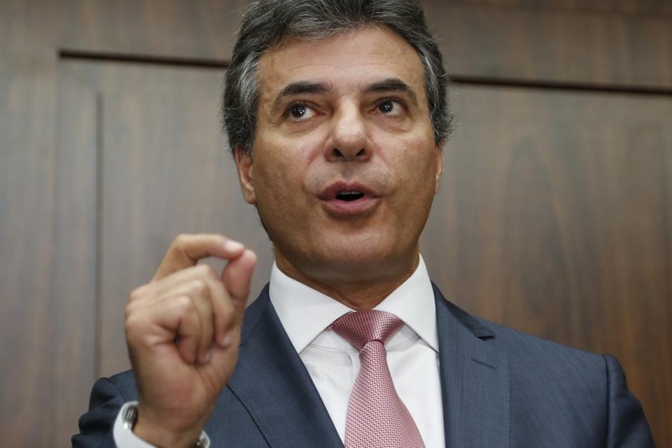 Apenas Richa falará sobre mudança de posição do governo sobre a Arena | Henry Milleo/Gazeta do Povo