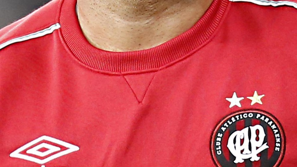 Momento político impediu participação do Atlético em campanha contr ao câncer | Albari Rosa/Gazeta do Povo