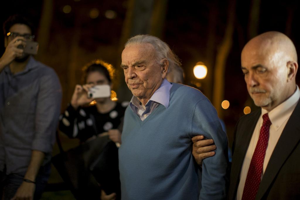 José Maria Marin chegou aos Estados Unidos após cinco meses de prisão na Suíça. | BRENDAN MCDERMID/REUTERS