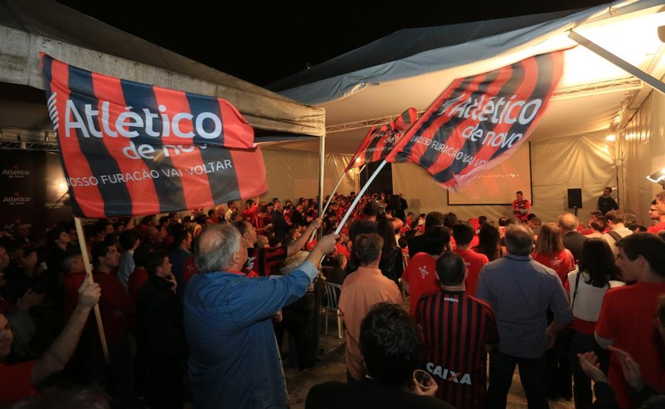 Chapa Atlético de Novo se juntará à Democracia Coração Atleticano. | Pedro Serapio/Gazeta do Povo