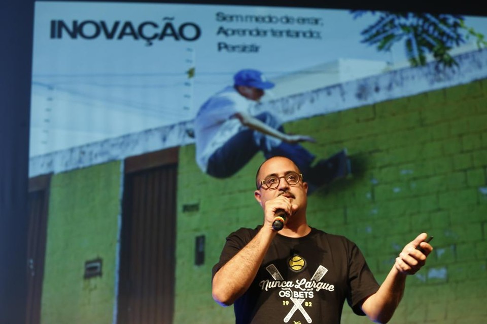 Rafael Narciso, criador da ÖUS Brasil, disse que sua trajetória teve altos e baixos: “passamos por todas as dificuldades”. | Fotos: Hugo Harada/Gazeta do Povo