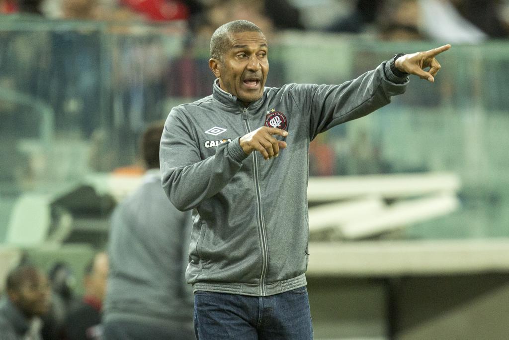 Cristovão tem aproveitamento de 52,3% no Atlético. | Marcelo Andrade/Gazeta do Povo