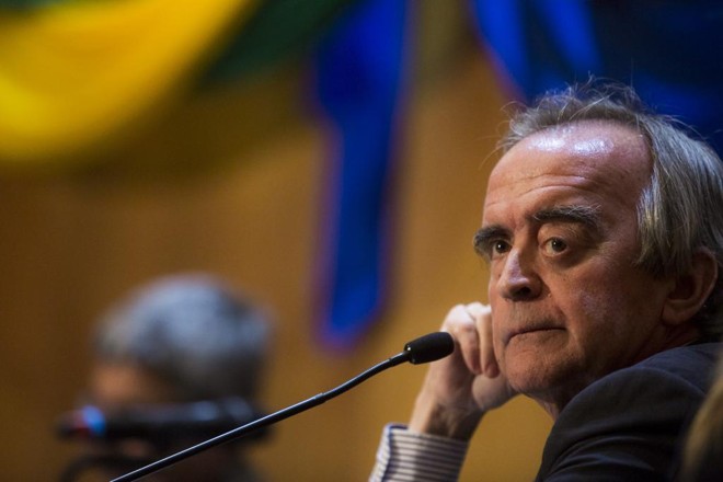 “É uma vergonha o que ele fez! Bicho! Para as oportunidades que o Nestor deu, porra!”, comentou Delcídio. | Brunno Covello/Gazeta do Povo