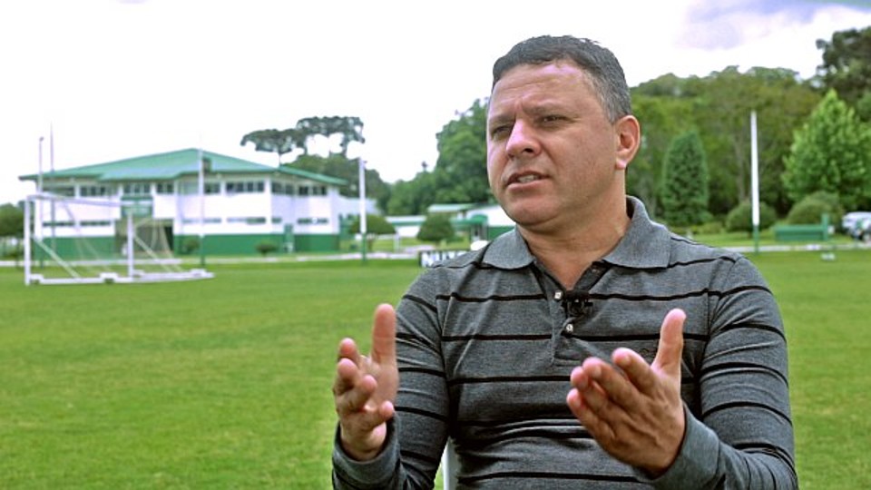 Ídolo do Coritiba, Pachequinho fica no comando até o clube encontrar um novo técnico. | /